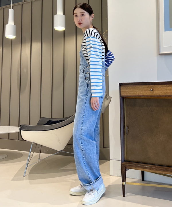 隈元 楓さんの「BEAMS WOMEN｜AUTRY / MEDALIST LOW レザースニーカー」を使ったコーディネート