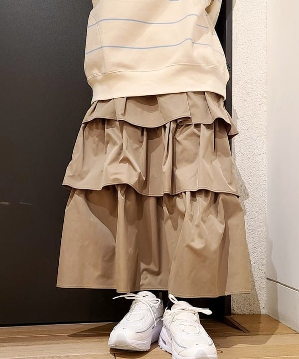 saori KATOさんの「BEAMS WOMEN｜L.L.Bean × BEAMS PLUS ＆ BEAMS BOY / Deep Bottom Deluxe Boat and Tote Mini」を使ったコーディネート