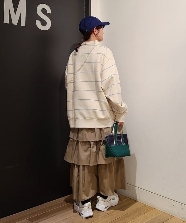saori KATOさんの「BEAMS WOMEN｜L.L.Bean × BEAMS PLUS ＆ BEAMS BOY / Deep Bottom Deluxe Boat and Tote Mini」を使ったコーディネート