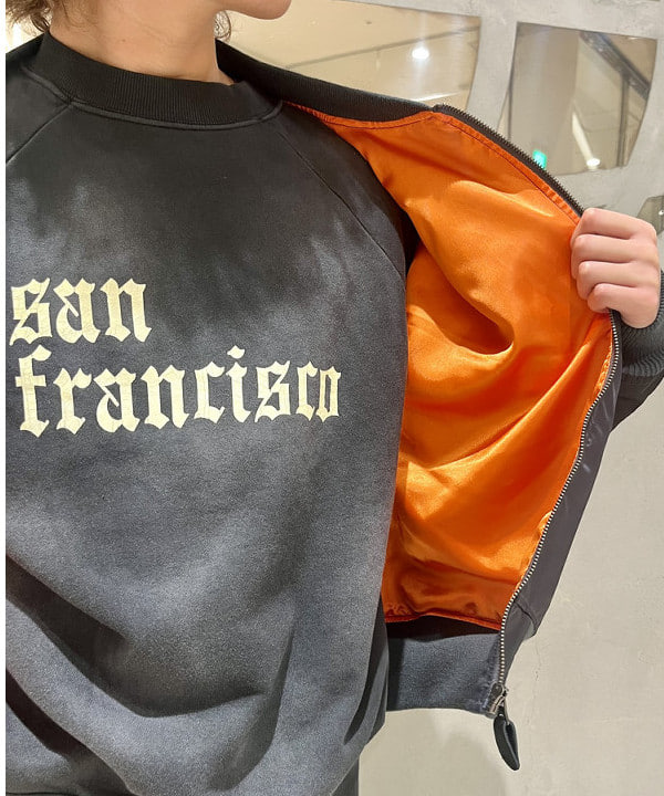 トラ吉さんの「BEAMS WOMEN｜BEAMS / ダスティー デニム パンツ」を使ったコーディネート