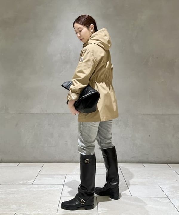 大川 美咲さんの「BEAMS WOMEN｜YOUNG&OLSEN / レザートートバッグ M」を使ったコーディネート