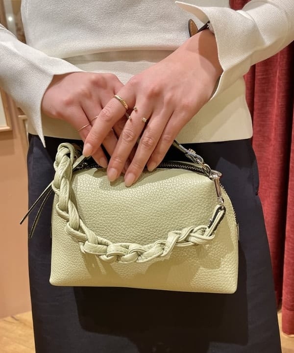 ゆうかさんの「BEAMS WOMEN｜Demi-Luxe BEAMS / クロスストラップ サンダル」を使ったコーディネート