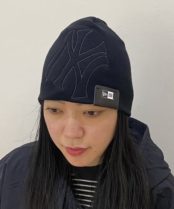 鈴木 悠里さんの「BEAMS WOMEN｜ルーズ クルーネック サーマル」を使ったコーディネート