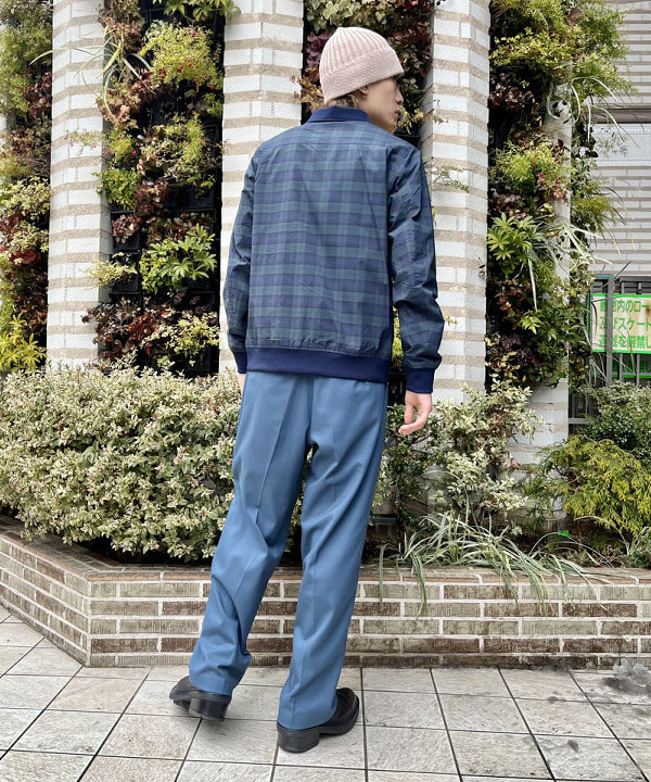 トラ吉さんの「BEAMS WOMEN｜BEAMS / ワイド 2プリーツ スラックス」を使ったコーディネート