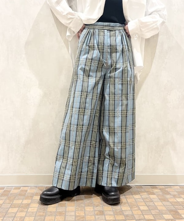 ハマモトさんの「BEAMS WOMEN｜」を使ったコーディネート