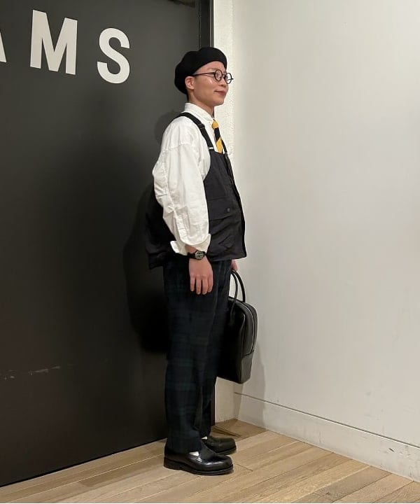 土田 達也さんの「BEAMS WOMEN｜BEAMS BOY / ポリエステル ウール シンチ バック スラックス」を使ったコーディネート