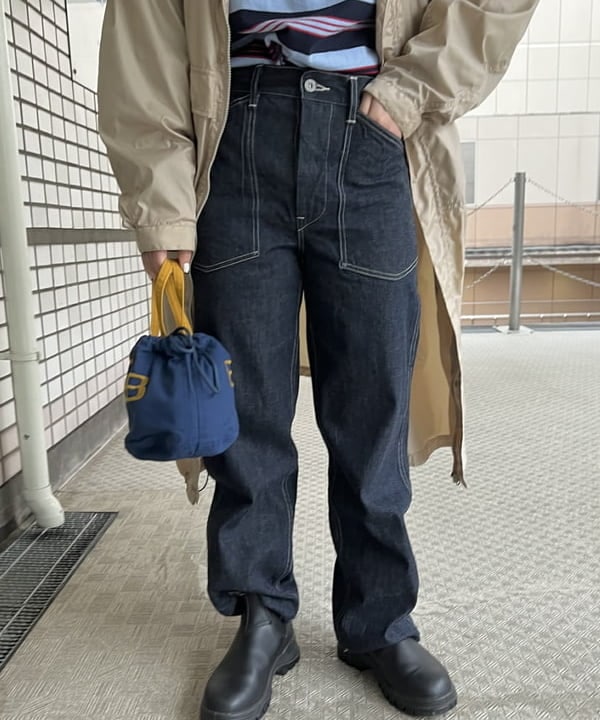 朱華さんの「BEAMS WOMEN｜【別注】BUZZ RICKSON'S / USアーミーDENIM」を使ったコーディネート