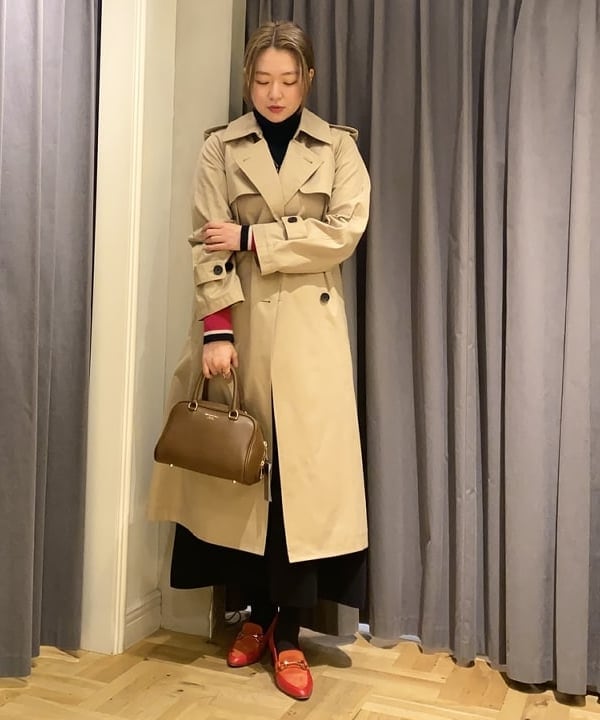 千田 静香さんの「BEAMS WOMEN｜CHRISTIAN VILLA / レザー ミニボストンバッグ」を使ったコーディネート