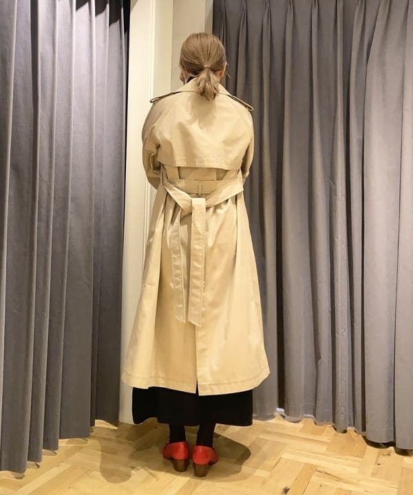 千田 静香さんの「BEAMS WOMEN｜CHRISTIAN VILLA / レザー ミニボストンバッグ」を使ったコーディネート