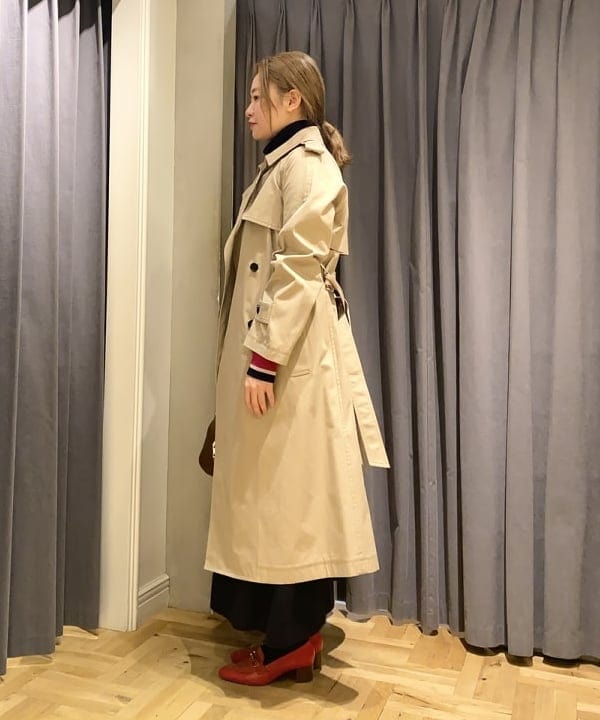 千田 静香さんの「BEAMS WOMEN｜CHRISTIAN VILLA / レザー ミニボストンバッグ」を使ったコーディネート