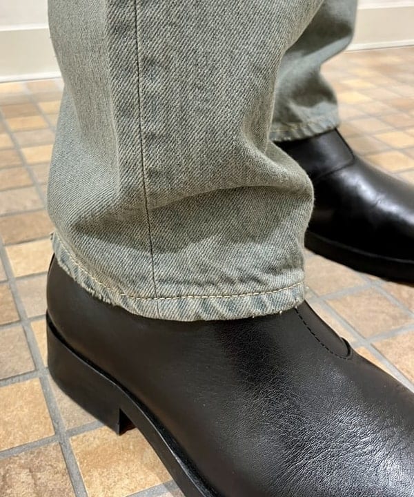 トラ吉さんの「BEAMS WOMEN｜BEAMS / ダスティー デニム パンツ」を使ったコーディネート