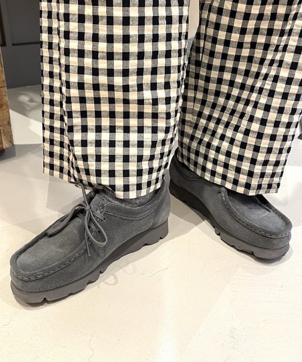 カスタニ モモノさんの「BEAMS WOMEN｜BEAMS BOY / BBロゴ ショップバック」を使ったコーディネート