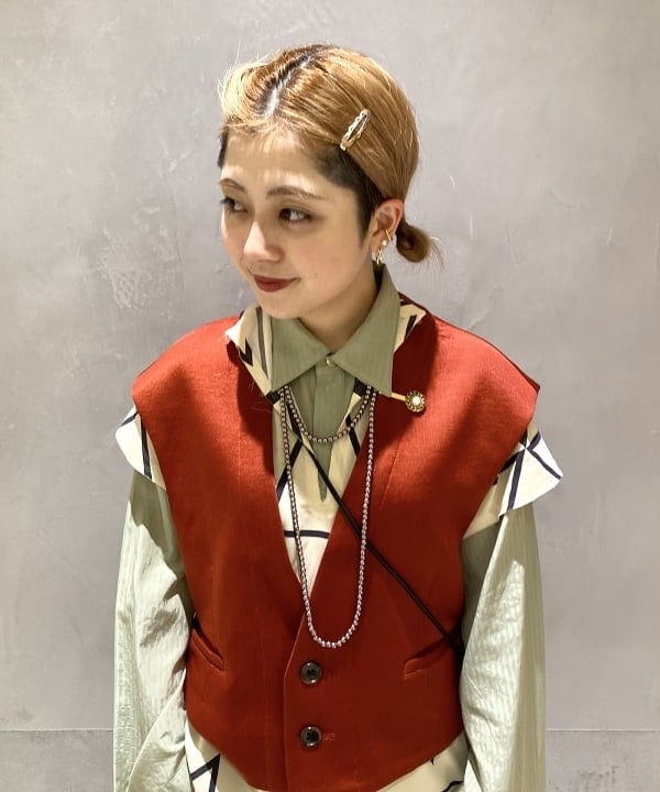 吉野 多恵さんの「BEAMS WOMEN｜maturely / Logogram Print Dress」を使ったコーディネート