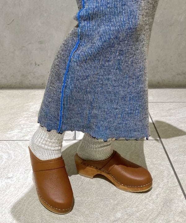 吉野 多恵さんの「BEAMS WOMEN｜ナバルボーダー ビッグ ボートネック カットソー」を使ったコーディネート