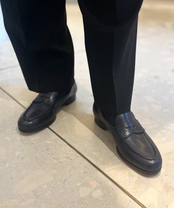 蒲原 捺美さんの「BEAMS WOMEN｜Demi-Luxe BEAMS / ストール ブラウス」を使ったコーディネート