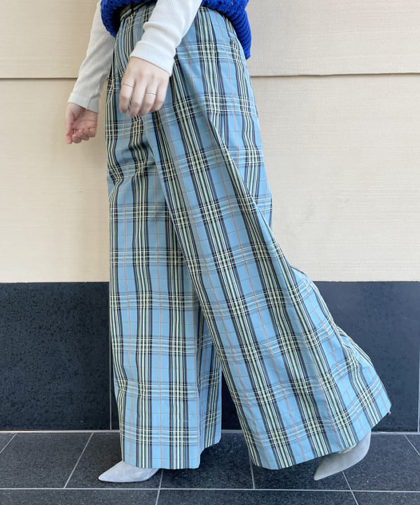 住吉　明佳さんの「BEAMS WOMEN｜」を使ったコーディネート