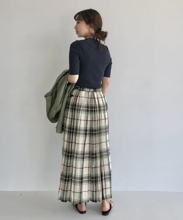 佐藤 美樹さんの「BEAMS WOMEN｜PHILIPPE AUDIBERT × Demi-Luxe BEAMS / 別注 Millie ネックレス シルバー」を使ったコーディネート