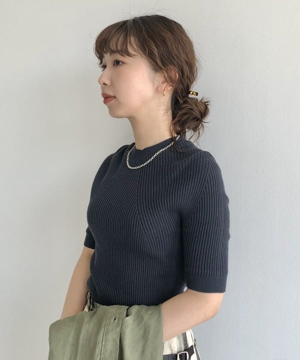 佐藤 美樹さんの「BEAMS WOMEN｜PHILIPPE AUDIBERT × Demi-Luxe BEAMS / 別注 Millie ネックレス シルバー」を使ったコーディネート
