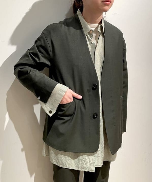 みかみさんの「BEAMS WOMEN｜maturely / 2Way Stretch Slacks」を使ったコーディネート