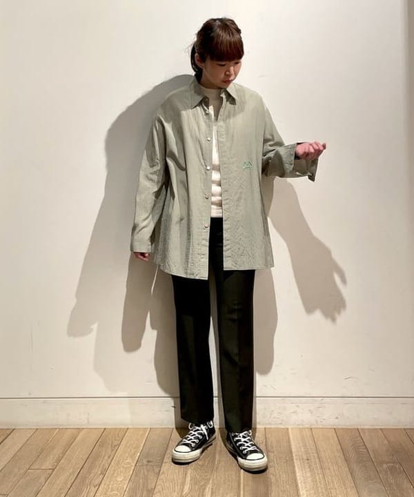 みかみさんの「BEAMS WOMEN｜maturely / 2Way Stretch Slacks」を使ったコーディネート