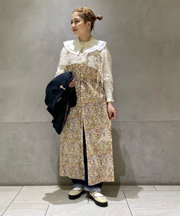 吉野 多恵さんの「BEAMS WOMEN｜orSlow / 別注 Monroe Pants Special」を使ったコーディネート