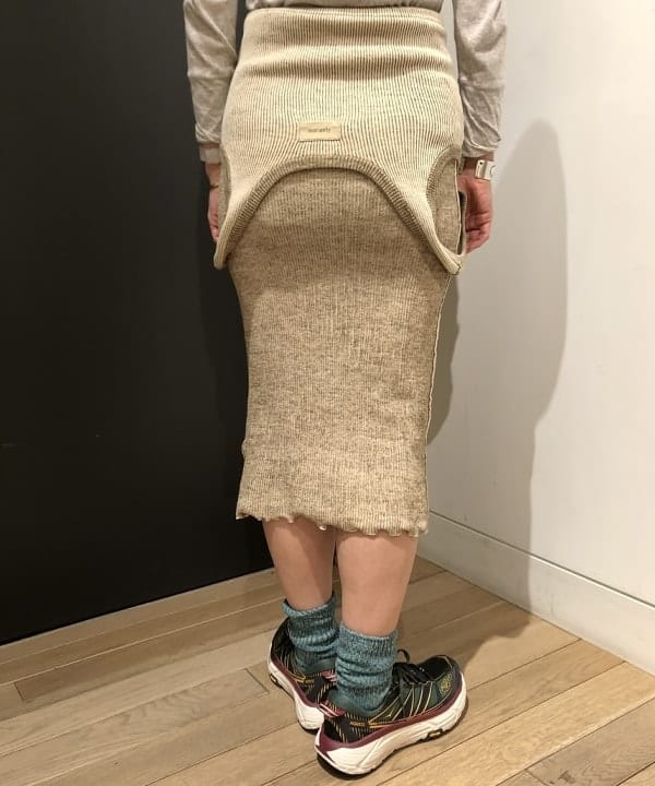 矢野(青木)優香さんの「BEAMS WOMEN｜」を使ったコーディネート