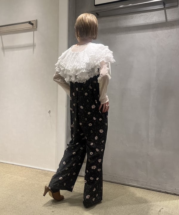 カワグチ シオリさんの「BEAMS WOMEN｜」を使ったコーディネート