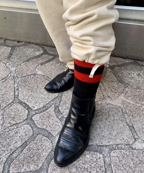 ナツハさんの「BEAMS WOMEN｜BEAMS BOY / GOLDメッキ 0.8mm リング」を使ったコーディネート