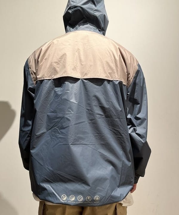 滝沢 一喜さんの「BEAMS WOMEN｜BEAMS PLUS / リップストップ ミリタリー 6ポケット パンツ▲」を使ったコーディネート