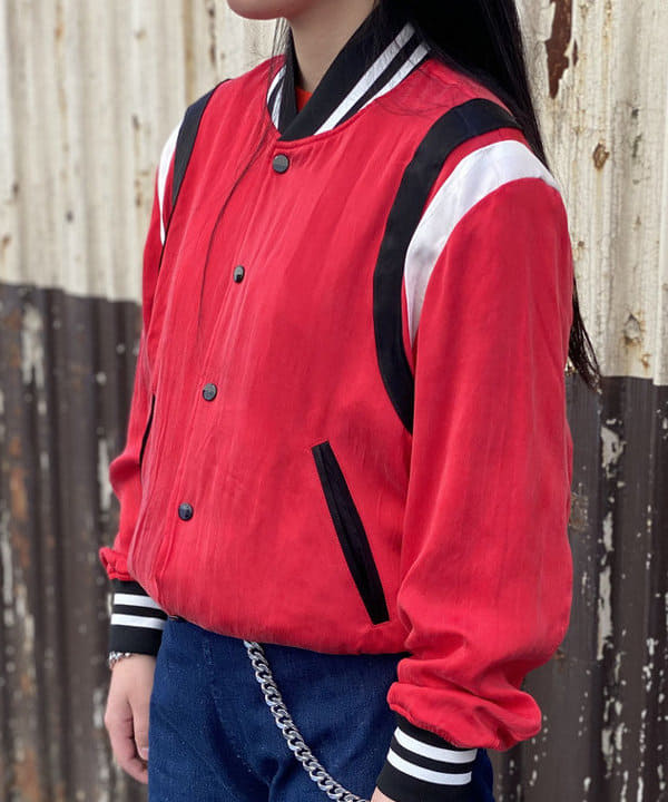 鈴木 悠里さんの「BEAMS WOMEN｜」を使ったコーディネート