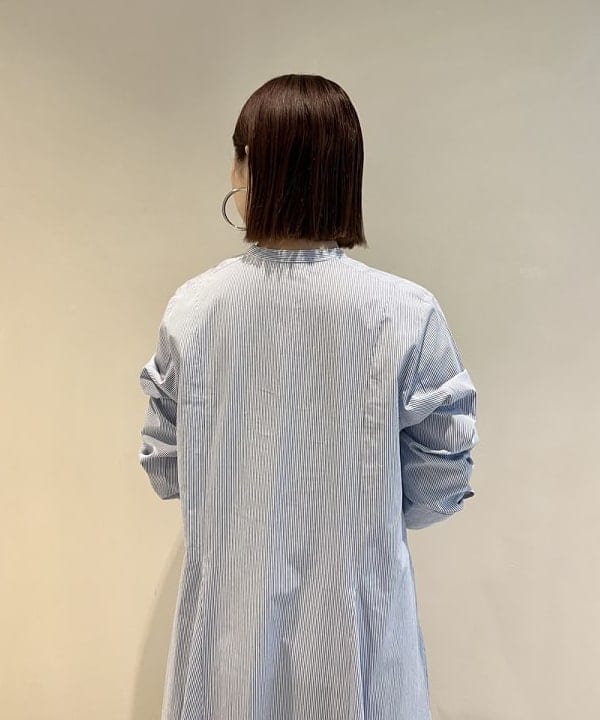 大川 美咲さんの「BEAMS WOMEN｜Demi-Luxe BEAMS / クロスストラップ サンダル」を使ったコーディネート