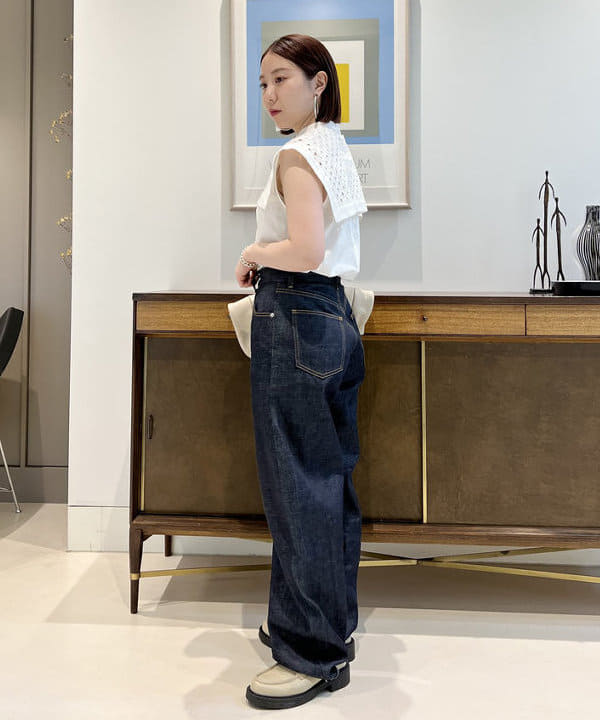 大川 美咲さんの「BEAMS WOMEN｜YOUNG&OLSEN / レザートートバッグ M」を使ったコーディネート