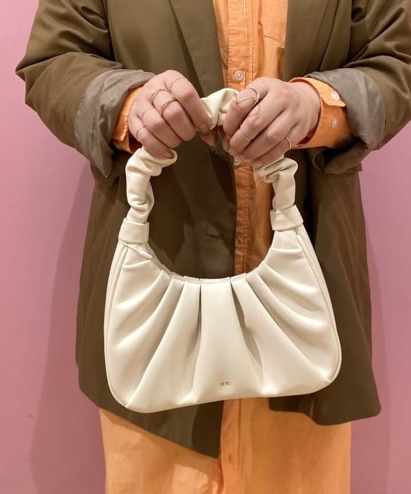 れいにーさんの「BEAMS WOMEN｜JW PEI / Gabbi Bag」を使ったコーディネート