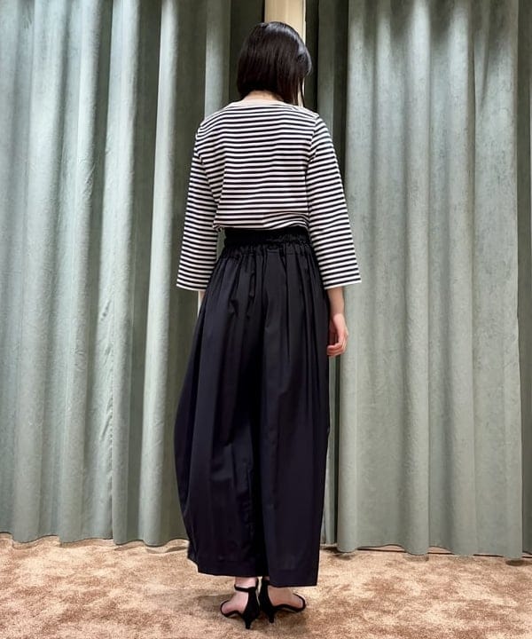 山田 千遥さんの「BEAMS WOMEN｜GIANNI CHIARINI / CAMILLA レザートートバッグ」を使ったコーディネート