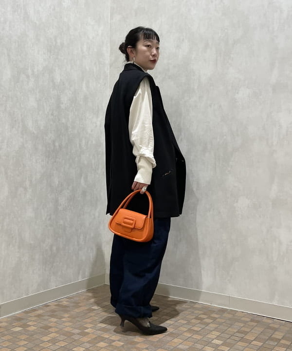 ハルキ　モモナさんの「BEAMS WOMEN｜」を使ったコーディネート