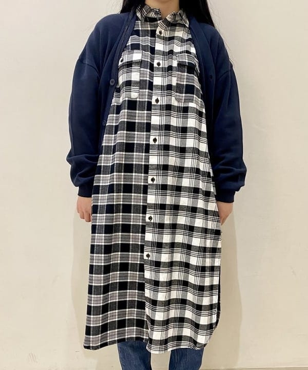 鈴木 悠里さんの「BEAMS WOMEN｜ベーシック ストレッチ デニムパンツ」を使ったコーディネート