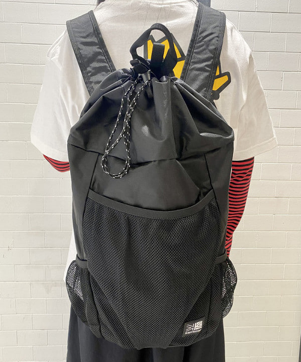 鈴木 悠里さんの「BEAMS WOMEN｜」を使ったコーディネート