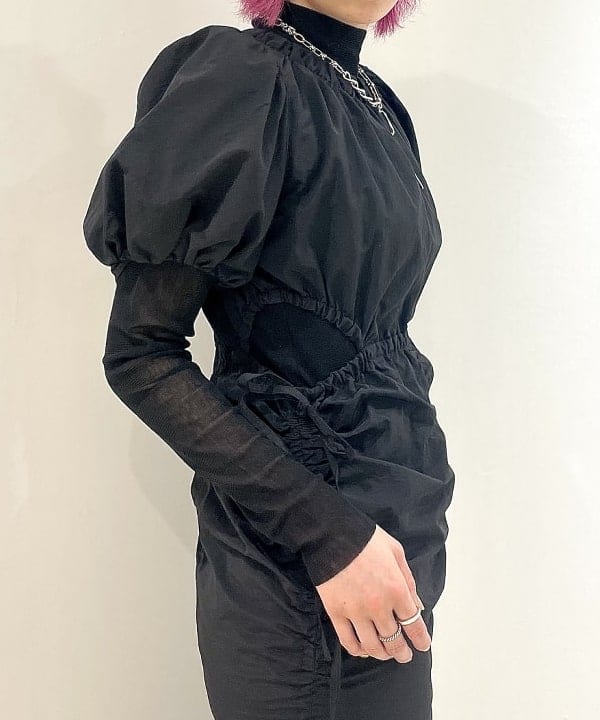 シマダリツコさんの「BEAMS WOMEN｜▲Dr.Martens / PASCAL 8ホール ブーツ」を使ったコーディネート