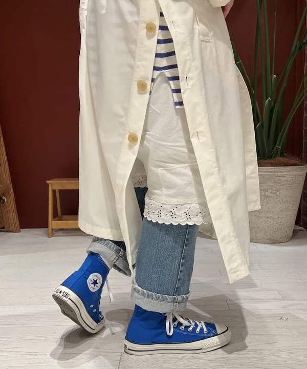 エノモト アミさんの「BEAMS WOMEN｜BEAMS BOY / BBロゴ ショップバック」を使ったコーディネート
