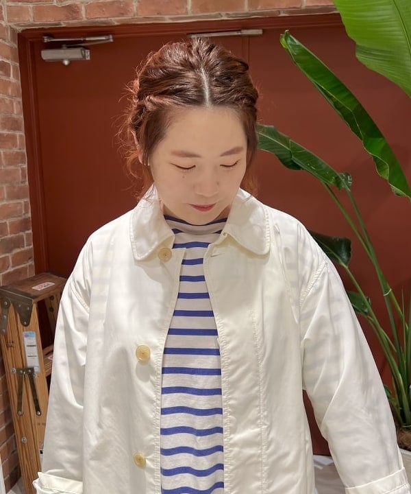エノモト アミさんの「BEAMS WOMEN｜BEAMS BOY / BBロゴ ショップバック」を使ったコーディネート