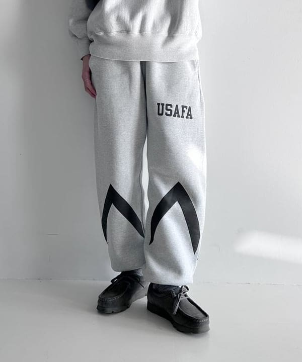 清水 彩乃さんの「BEAMS WOMEN｜ARC’TERYX / MANTIS 26 BACKPACK」を使ったコーディネート