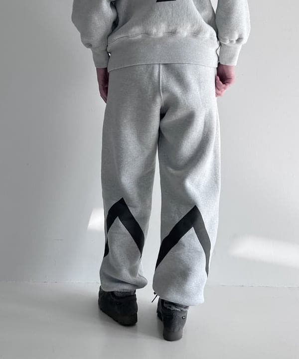 清水 彩乃さんの「BEAMS WOMEN｜ARC’TERYX / MANTIS 26 BACKPACK」を使ったコーディネート