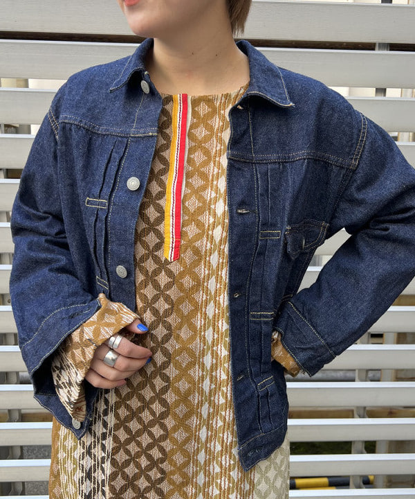 朱華さんの「BEAMS WOMEN｜orSlow × BEAMS BOY / 別注 Monroe Jacket Special」を使ったコーディネート