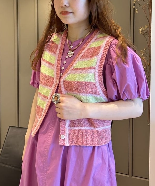 渡邊 舞さんの「BEAMS WOMEN｜Otro Accesorio / フラワー リング」を使ったコーディネート