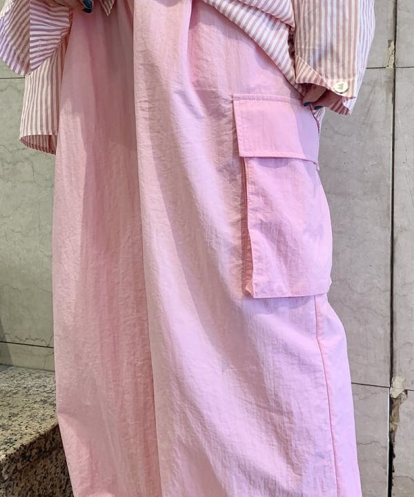 乙藤 侑里さんの「BEAMS WOMEN｜L.L.Bean × BEAMS PLUS ＆ BEAMS BOY / Deep Bottom Deluxe Boat and Tote Mini」を使ったコーディネート