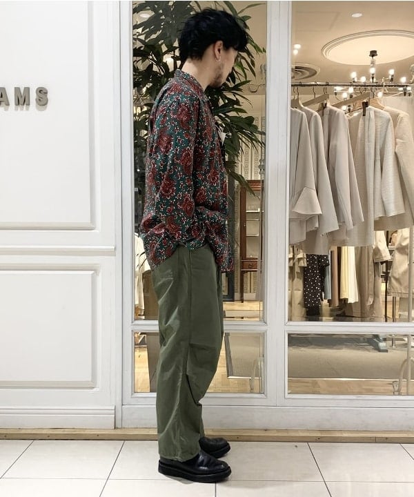 佐々木 祐太さんの「BEAMS WOMEN｜BEAMS / コットン ナイロン オーバーパンツ」を使ったコーディネート