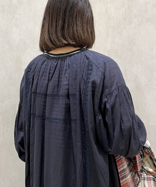 るーたまさんの「BEAMS WOMEN｜BEAMS BOY / BBロゴ ショップバック」を使ったコーディネート