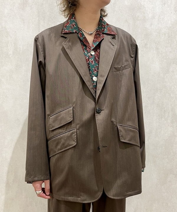 トラ吉さんの「BEAMS WOMEN｜BEAMS / ウール 2ボタン ジャケット」を使ったコーディネート