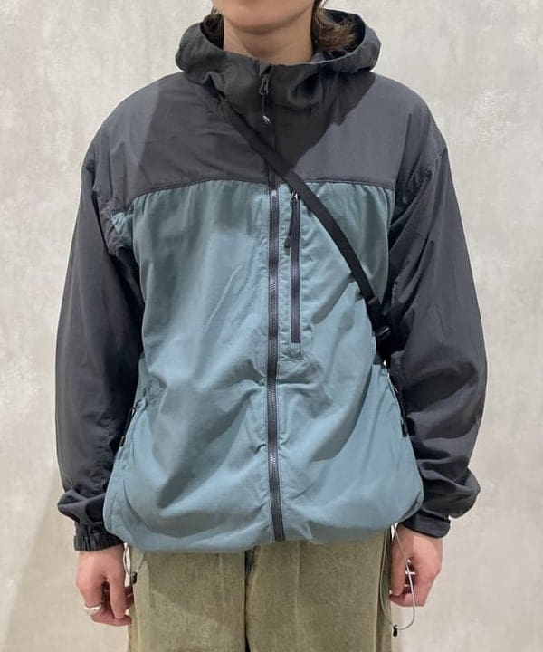 トラ吉さんの「BEAMS WOMEN｜ワイド テーパード デニム」を使ったコーディネート