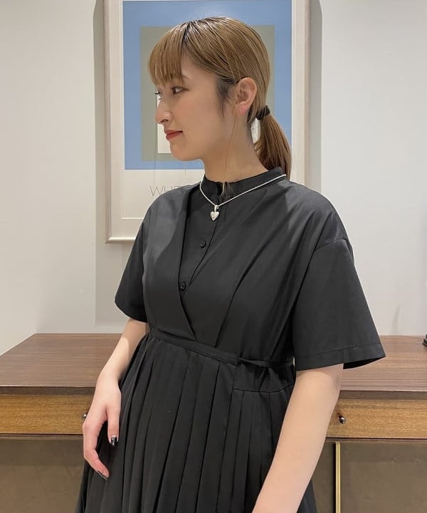 松本 佳菜子さんの「BEAMS WOMEN｜Ray BEAMS / アンクルストラップ パンプス」を使ったコーディネート